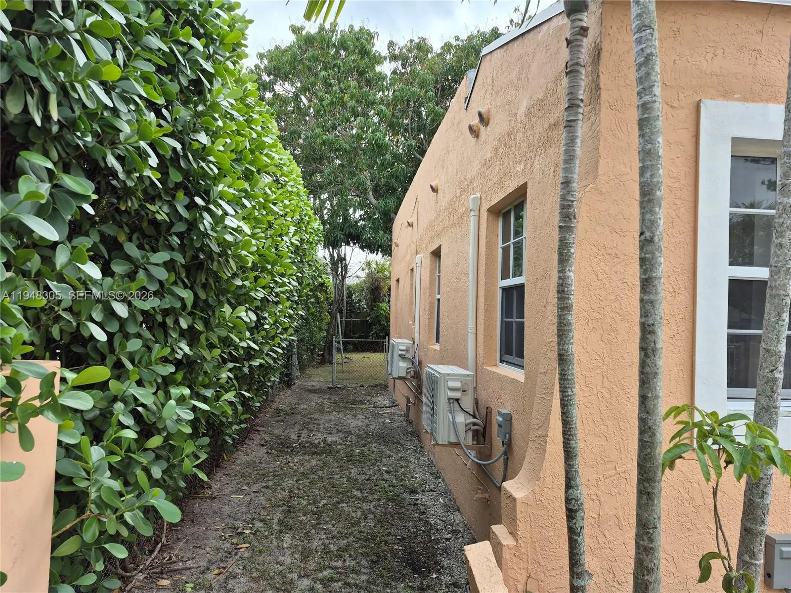 28 NE 49th St # 0, Miami FL 33137