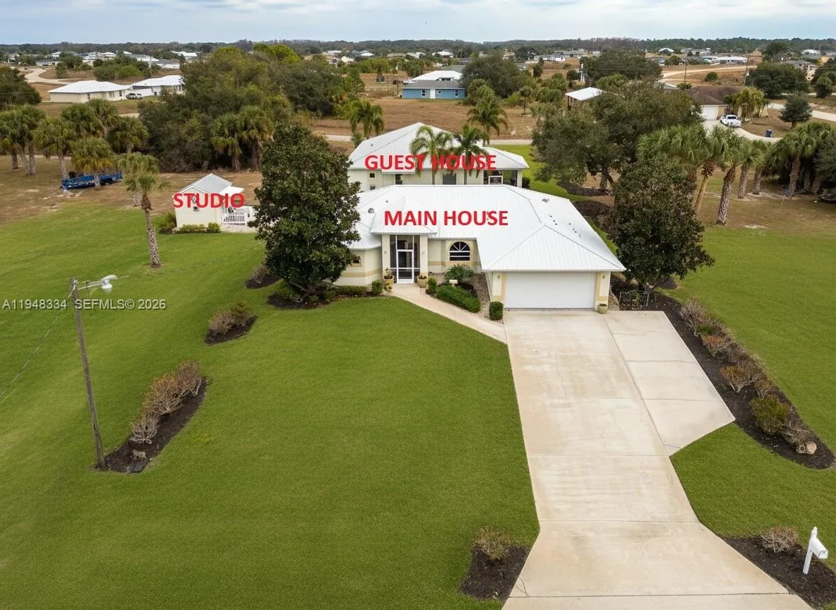 3 bedroom 3 bath Residential for sale at 1197 April Ave, La Belle FL 33935