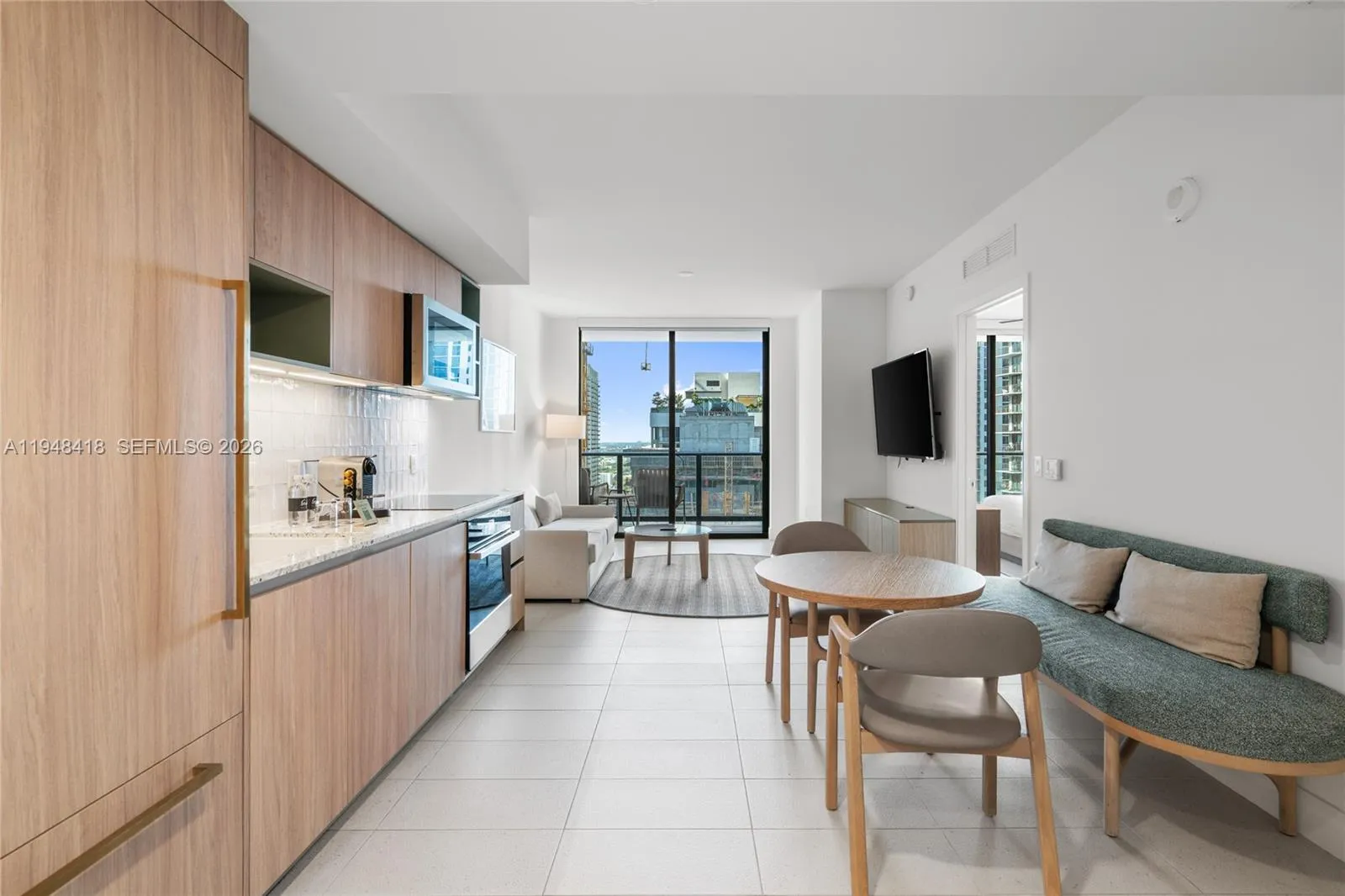 1 bedroom 1 bath for sale at 159 NE 6th St # 2804, Miami FL 33132