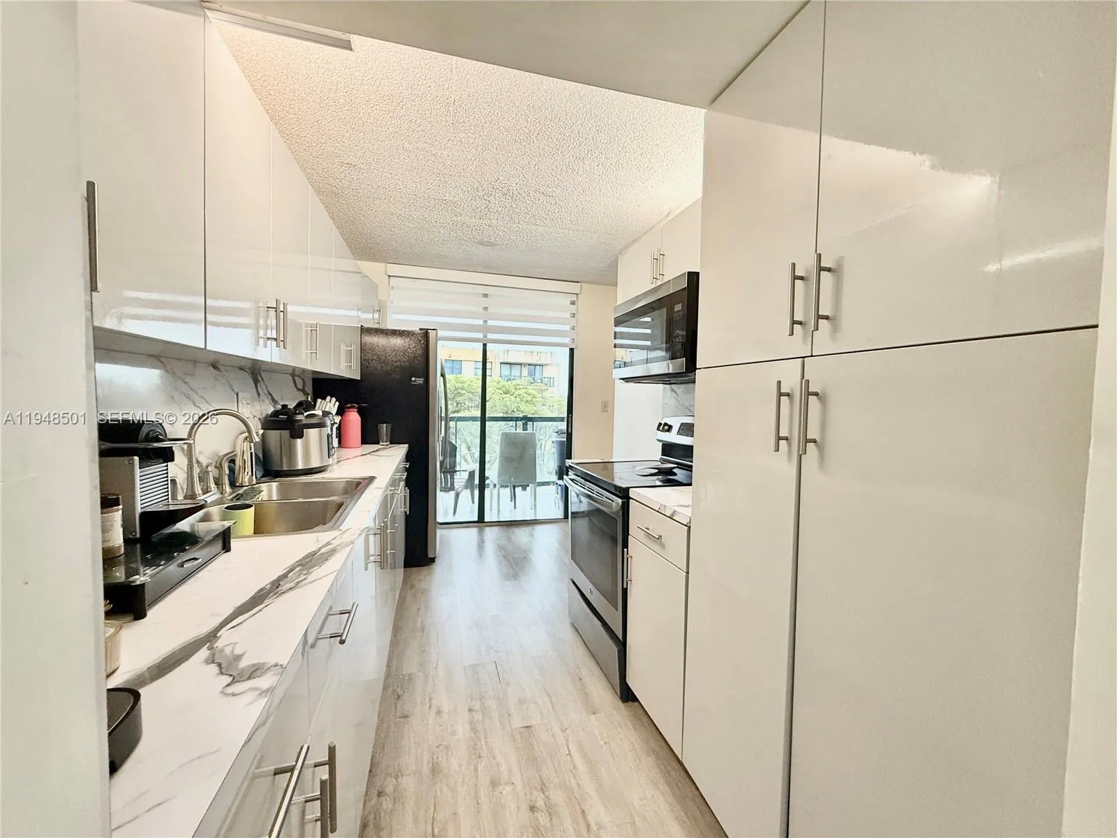 11800 SW 18th St # 4, Miami FL 33175