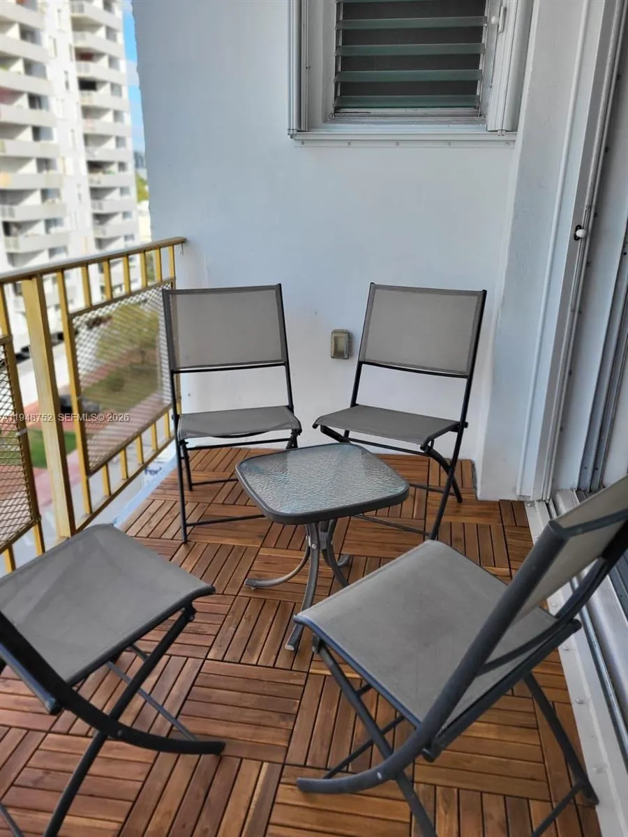 1340 Lincoln Rd # 804, Miami Beach FL 33139