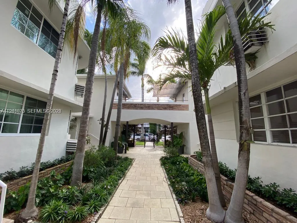 1 bath for sale at 1601 Lenox Ave # 8, Miami Beach FL 33139