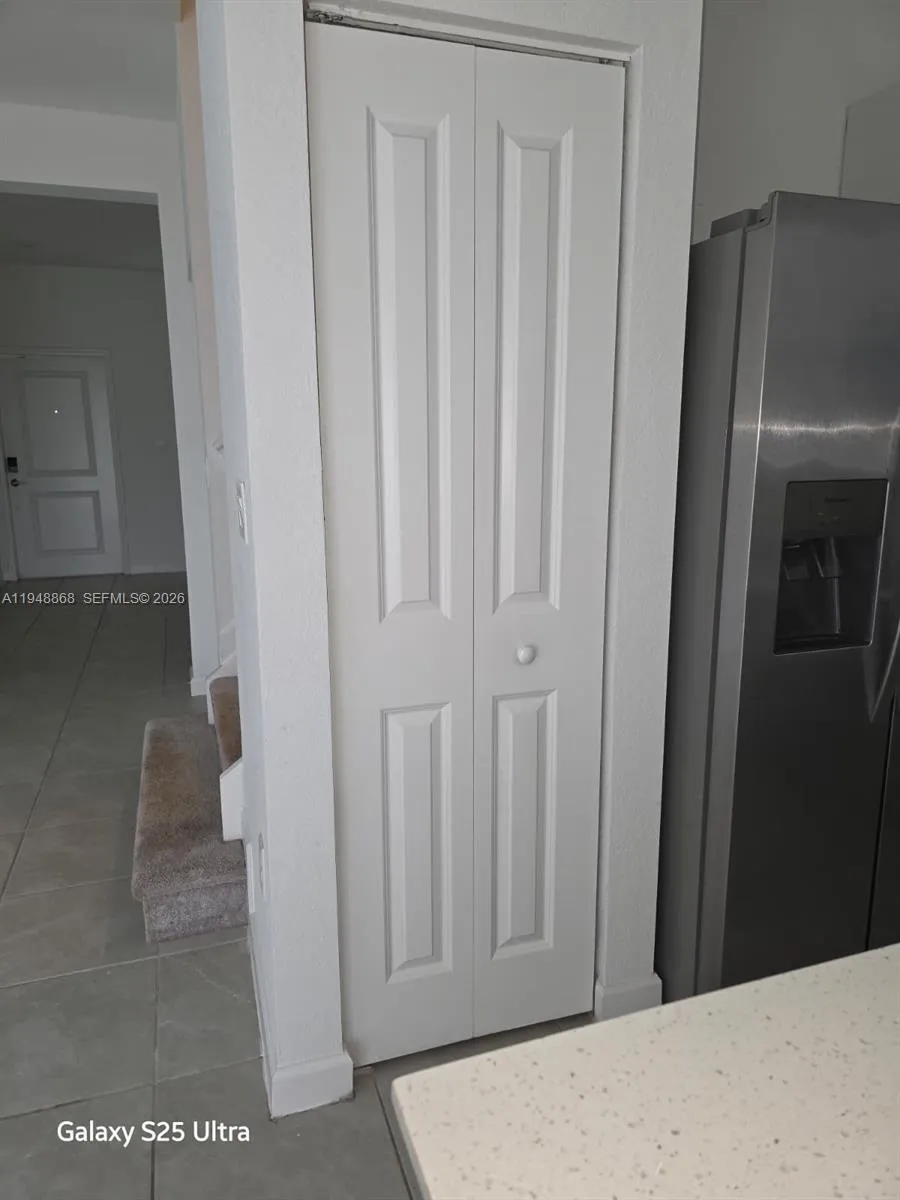 2347 NW 122 terr, Miami FL 33167