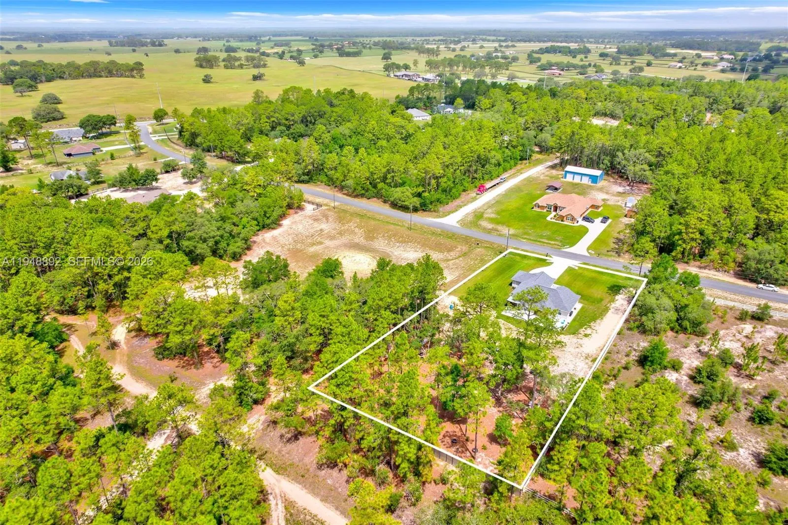 3 bedroom 2 bath Residential for sale at 13822 SW 61ST PL RD, Ocala FL 34481