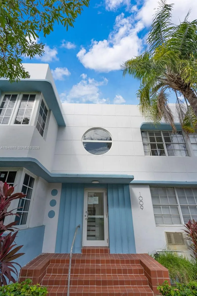 1009 Meridian Ave # 15, Miami Beach FL 33139