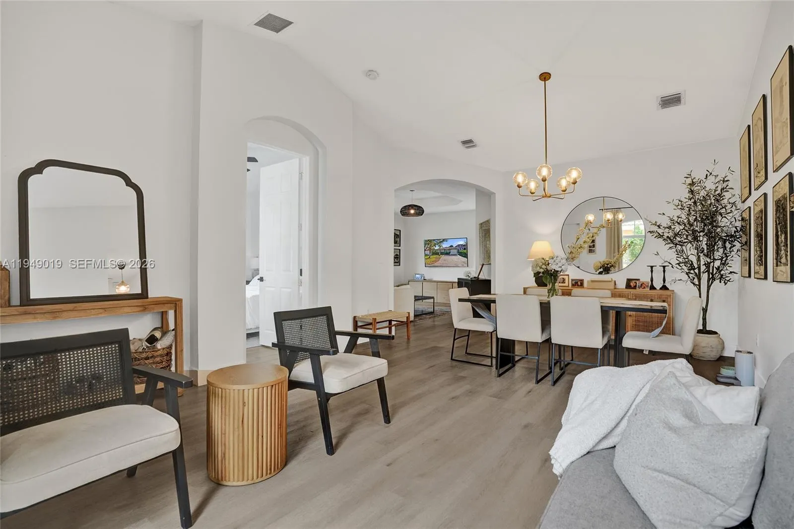 9046 SW 160th Ter, Palmetto Bay FL 33157