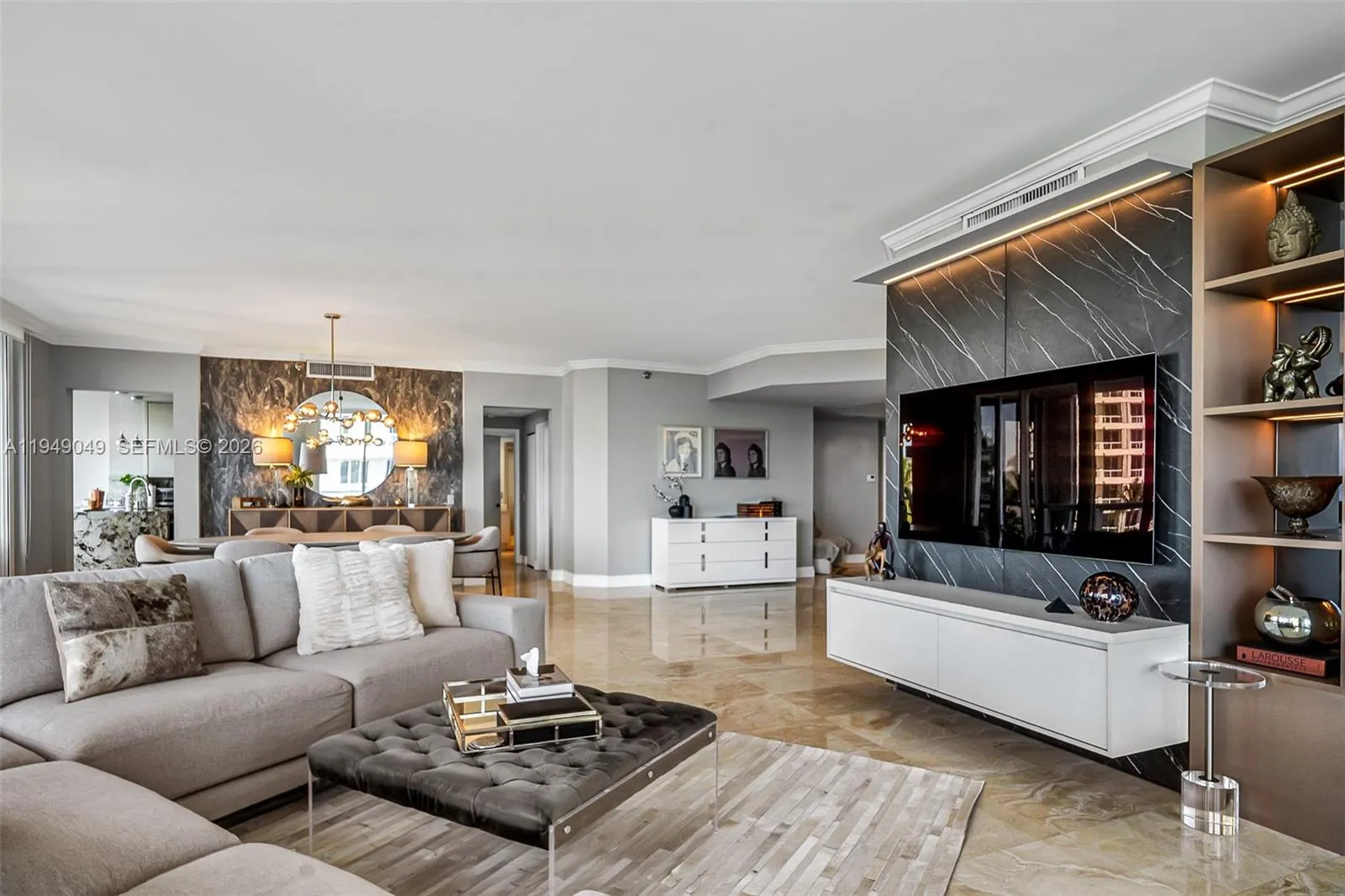 21150 Point Pl # 702, Aventura FL 33180