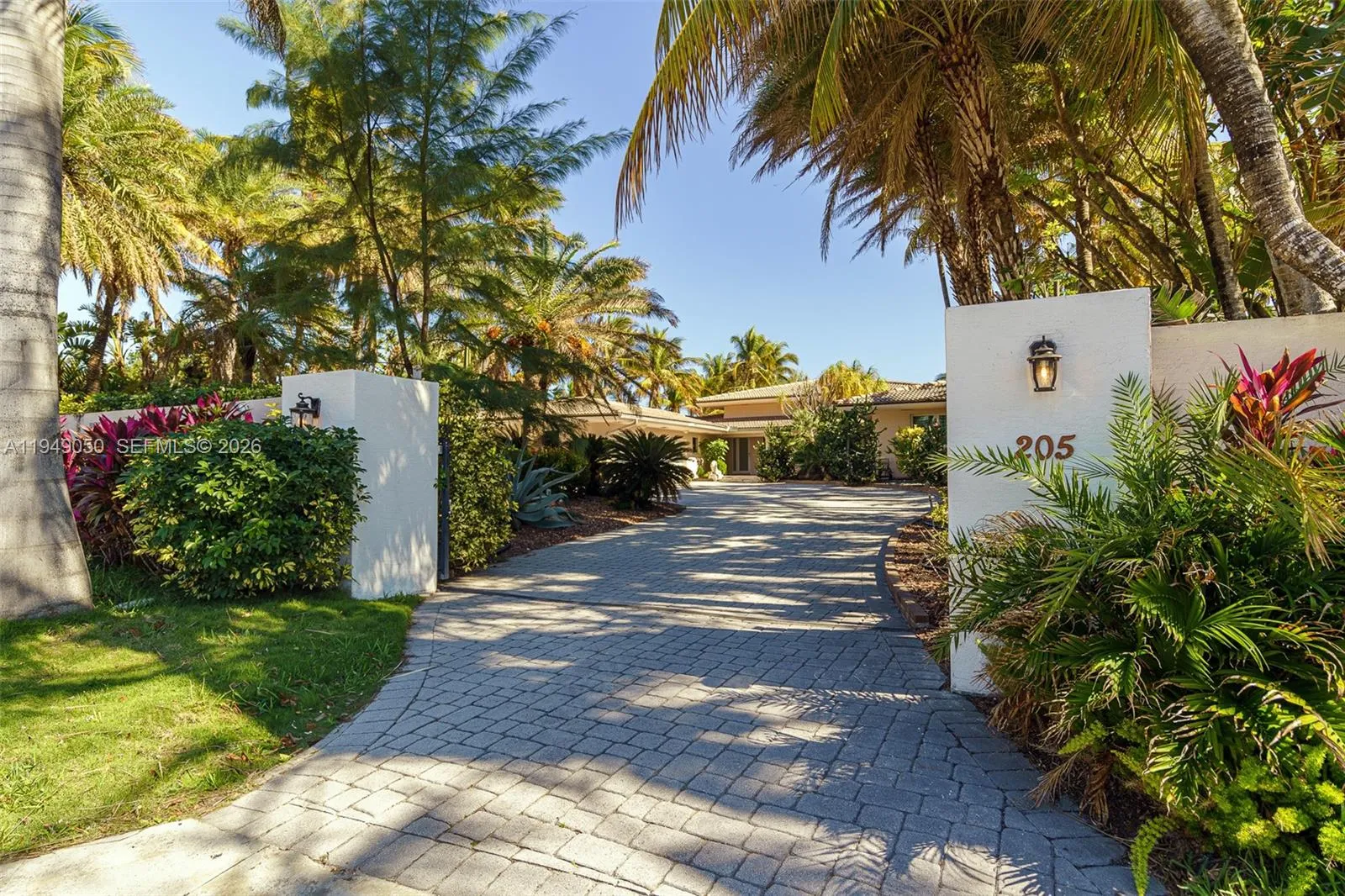 205 Ocean Blvd # 0, Golden Beach FL 33160