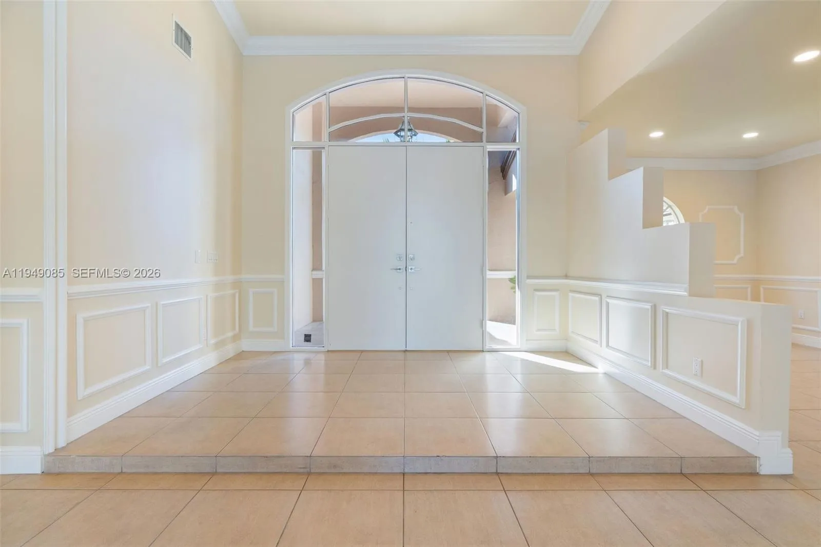 8281 SW 84th Ter, Miami FL 33143