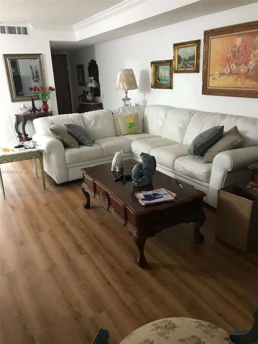 8810 SW 123rd Ct # M103, Miami FL 33186