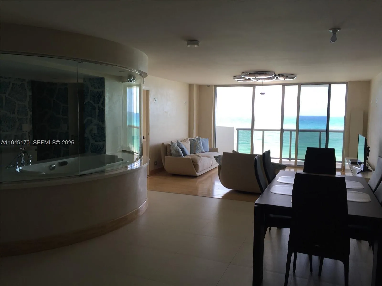 6039 Collins Ave # 925, Miami Beach FL 33140