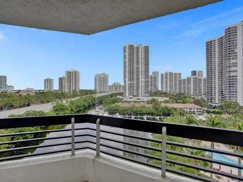 3400 NE 192nd St # 609, Aventura FL 33180