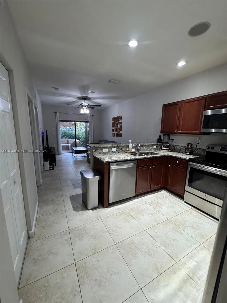 11656 SW 151st Ave, Miami FL 33196