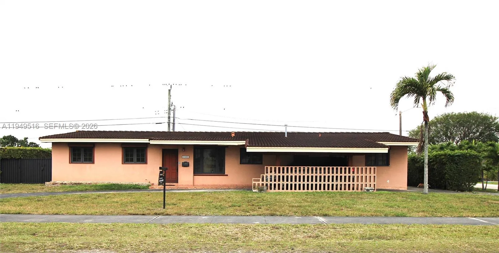 5 bedroom 2 bath for sale at 2000 SW 84th Ave, Miami FL 33155