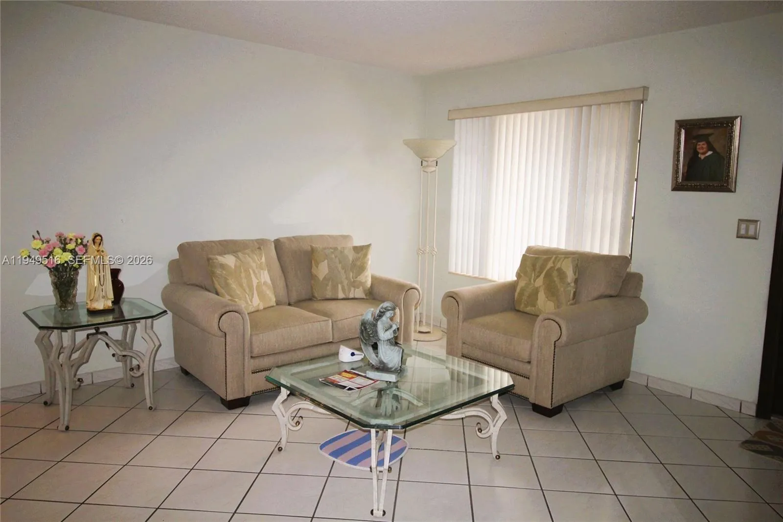 2000 SW 84th Ave, Miami FL 33155