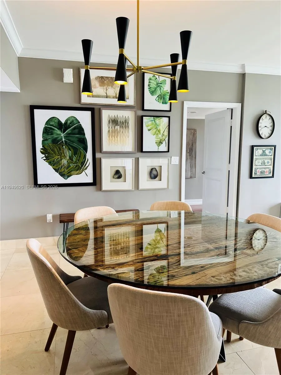 20000 E Country Club Dr # 806, Aventura FL 33180