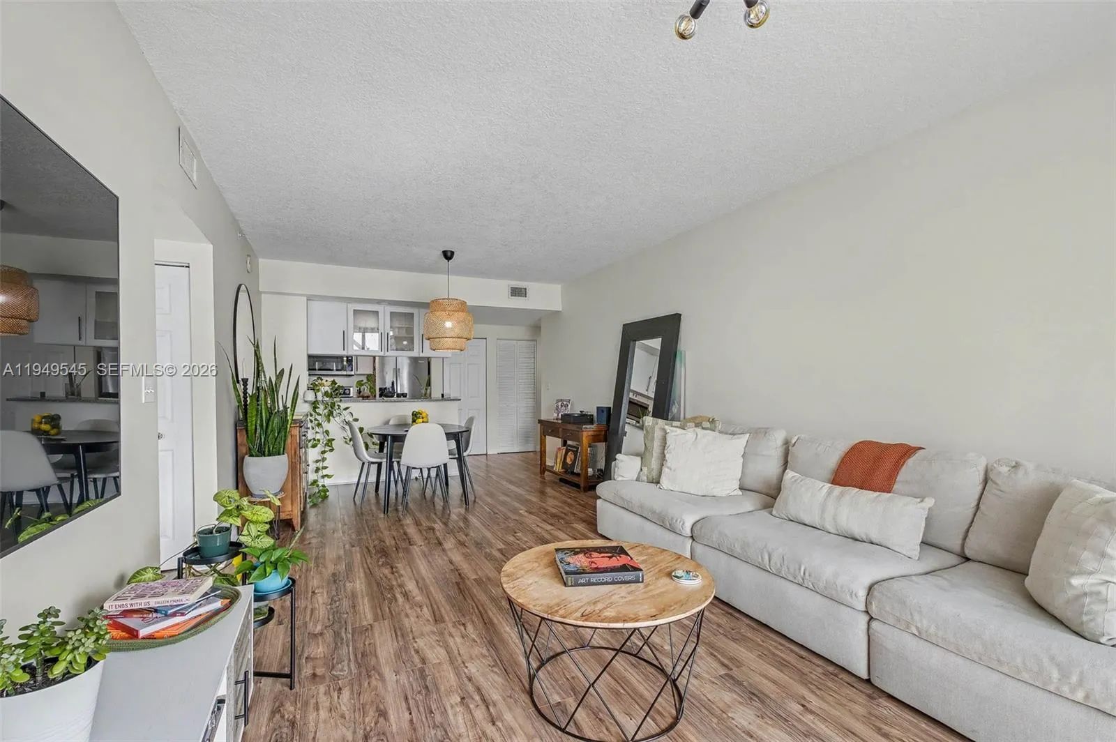 275 NE 18th St # 703, Miami FL 33132