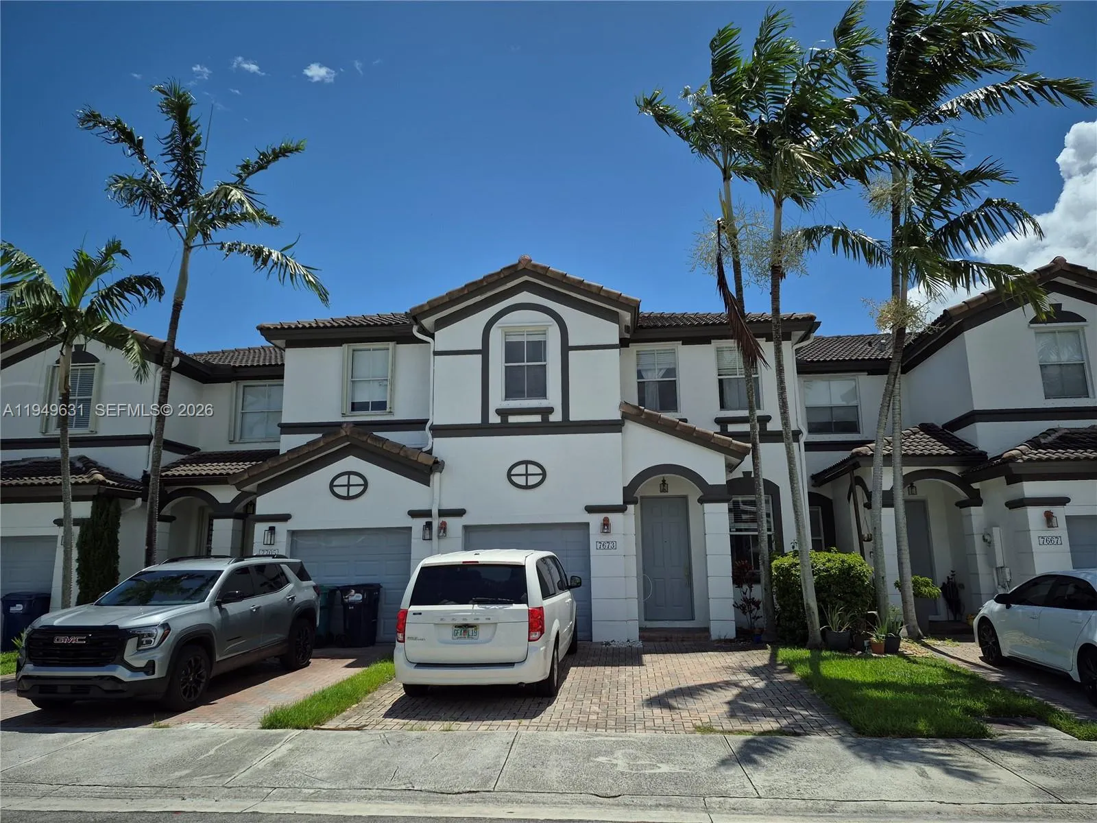 4 bedroom 2 bath for sale at 7673 NW 116th Ave, Doral FL 33178