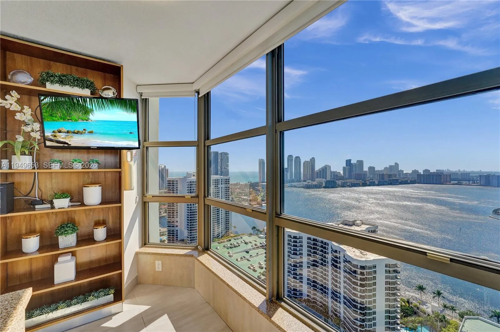 3500 Mystic Pointe Dr # 3601, Aventura FL 33180