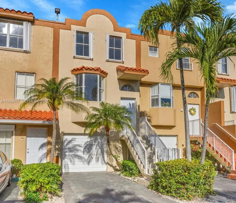 3 bedroom 2 bath for sale at 390 NW 86th Ct # 803, Miami FL 33126