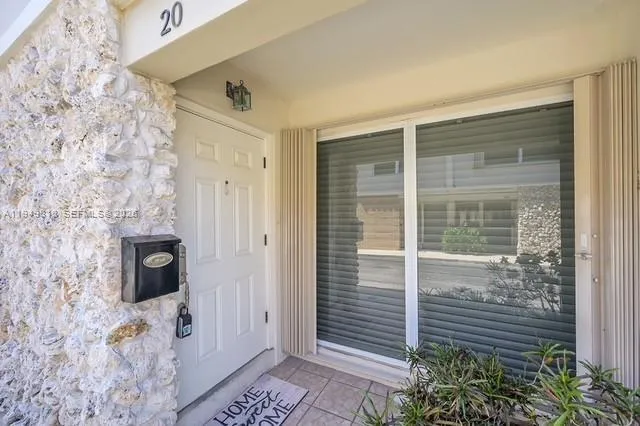 5555 N Ocean Blvd # 20, Lauderdale By The Sea FL 33308
