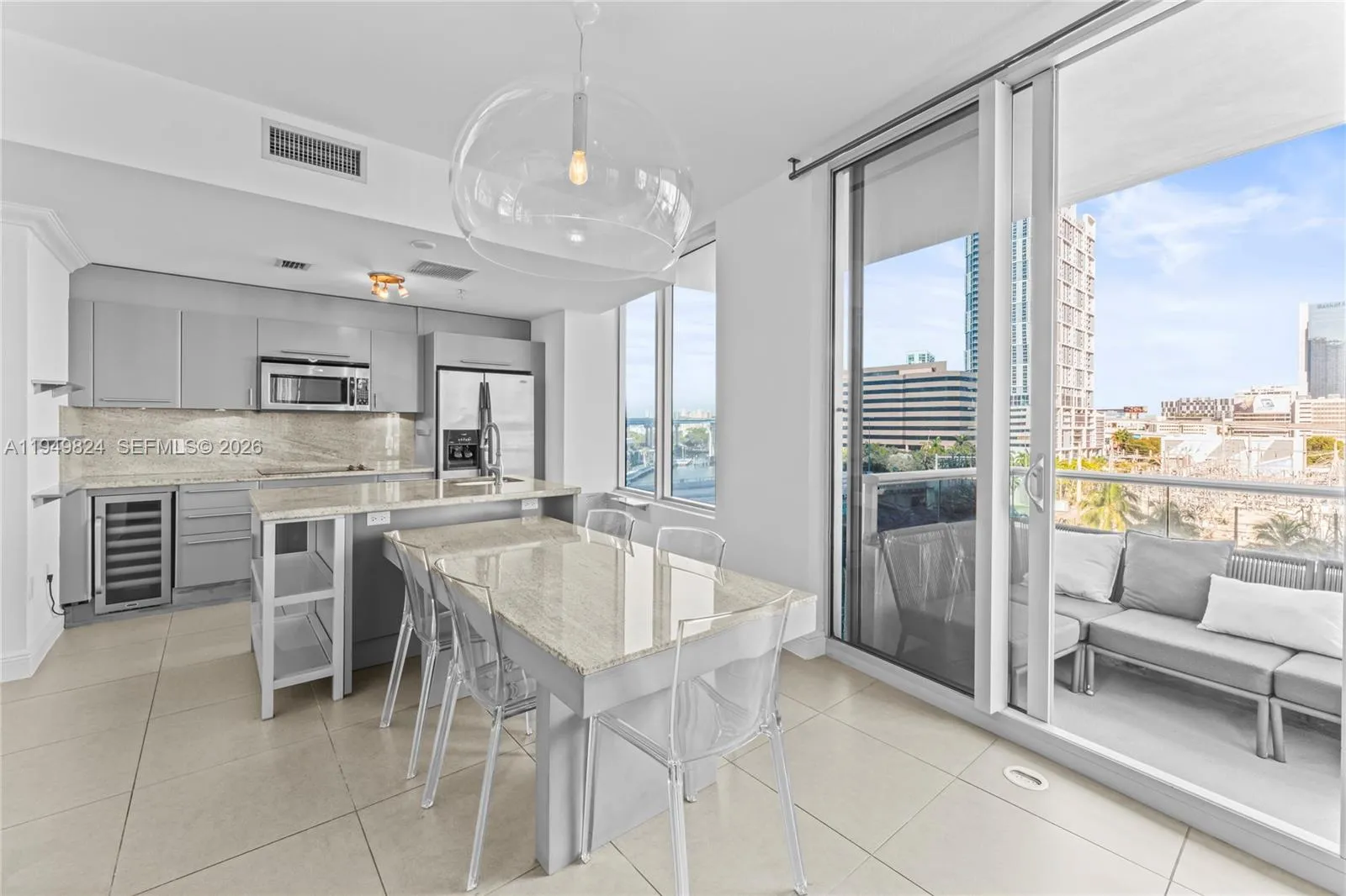 2 bedroom 2 bath for sale at 185 SW 7th St # 603, Miami FL 33130