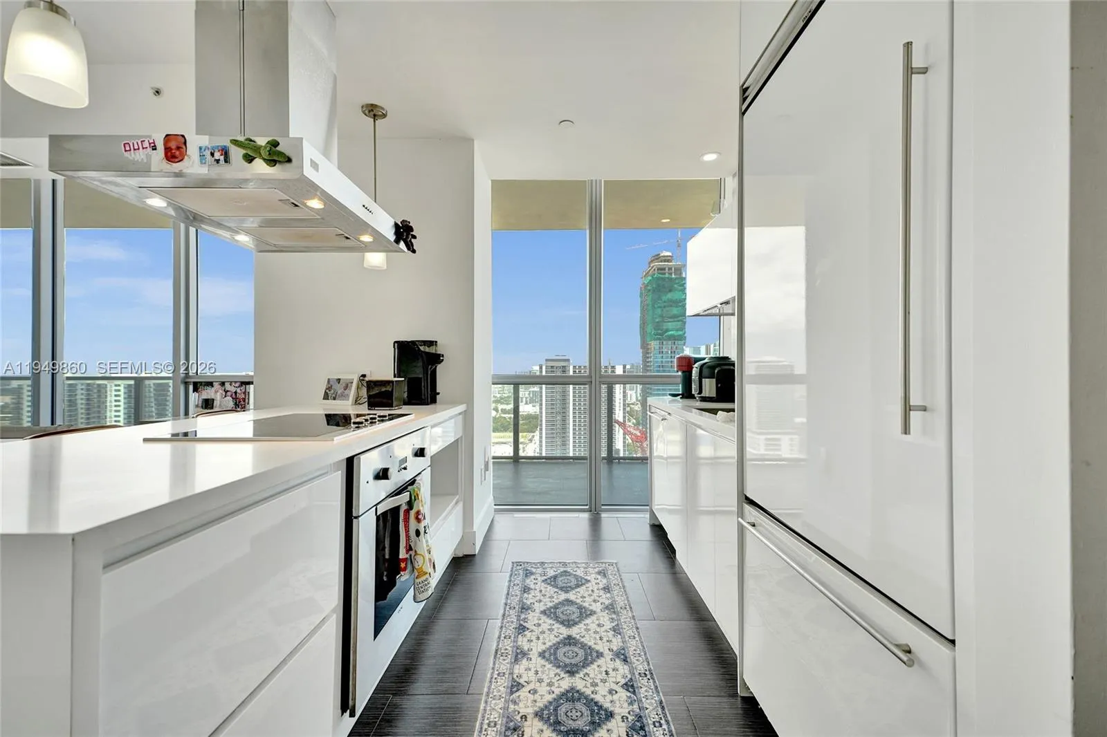 1100 Biscayne Blvd # 3708, Miami FL 33132