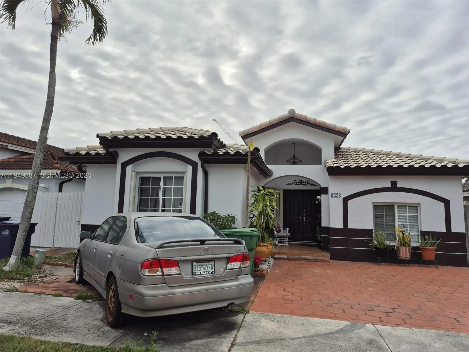 5 bedroom 2 bath for sale at 9576 SW 156th Pl, Miami FL 33196