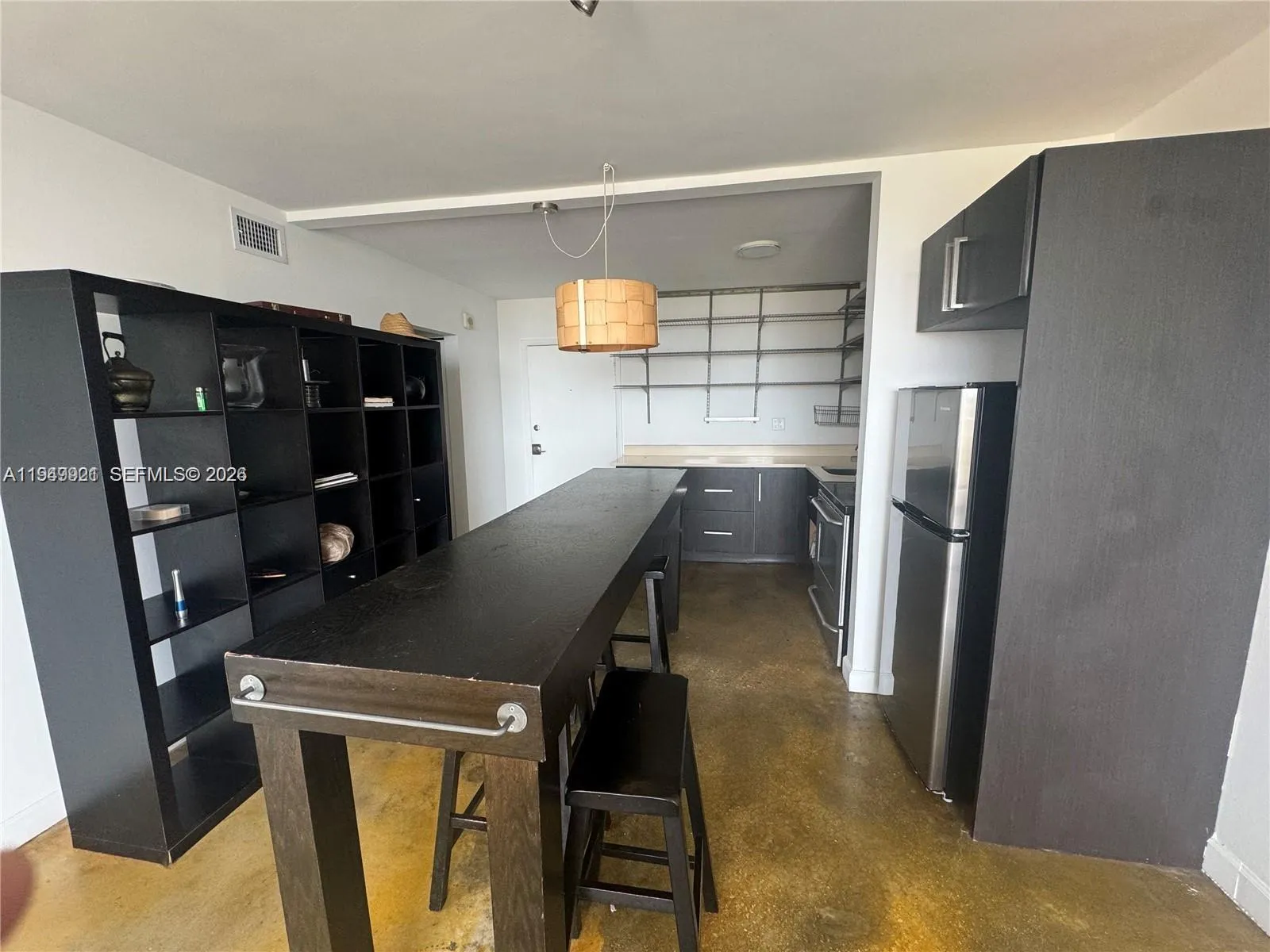 2000 NE 135th St # 606, North Miami FL 33181