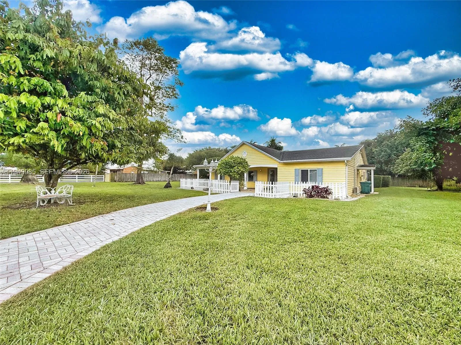 19280 SW 304th St, Homestead FL 33030