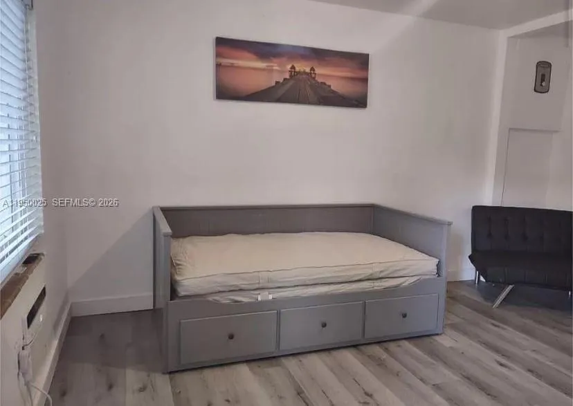 635 SW 16th Ave # 3, Miami FL 33135