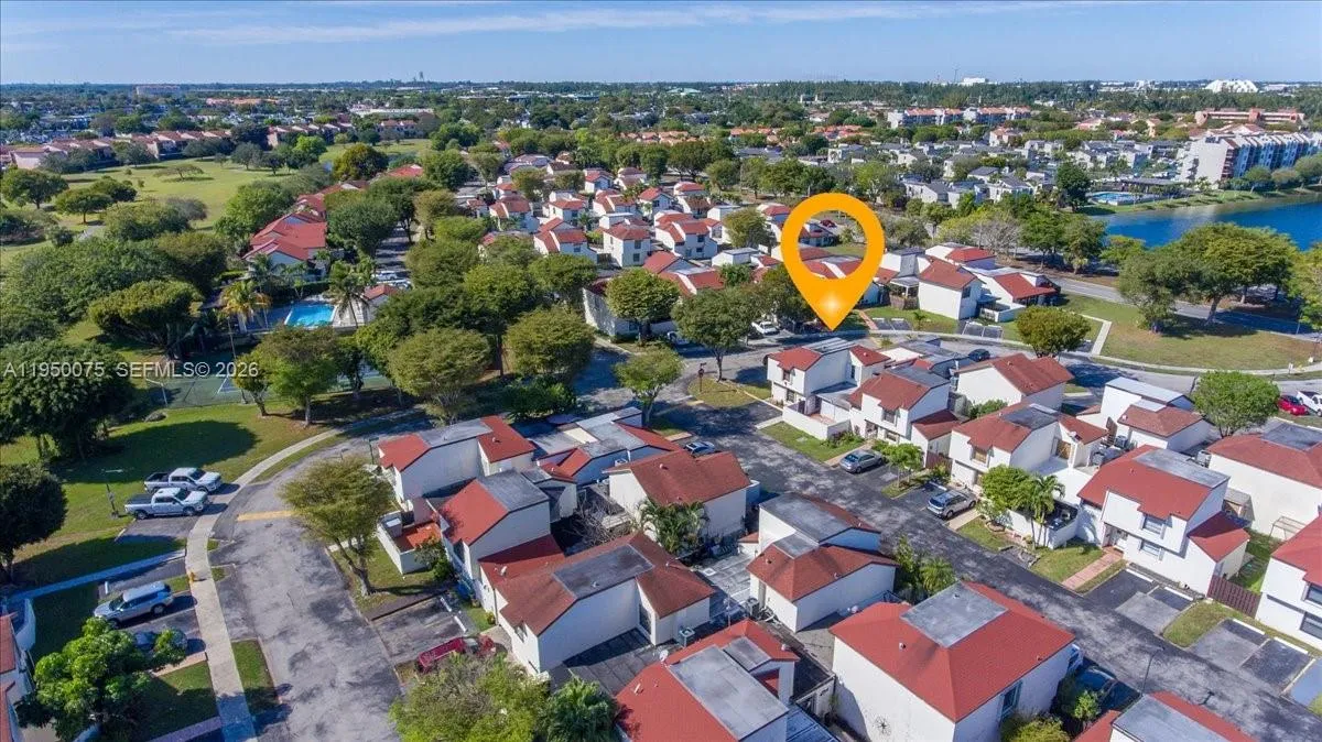 10133 NW 5th Ter # 6, Miami FL 33172