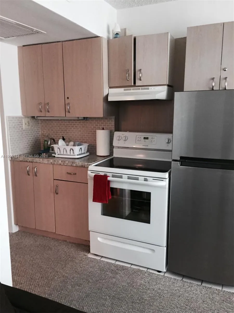 19201 Collins Ave # 1033, Sunny Isles Beach FL 33160