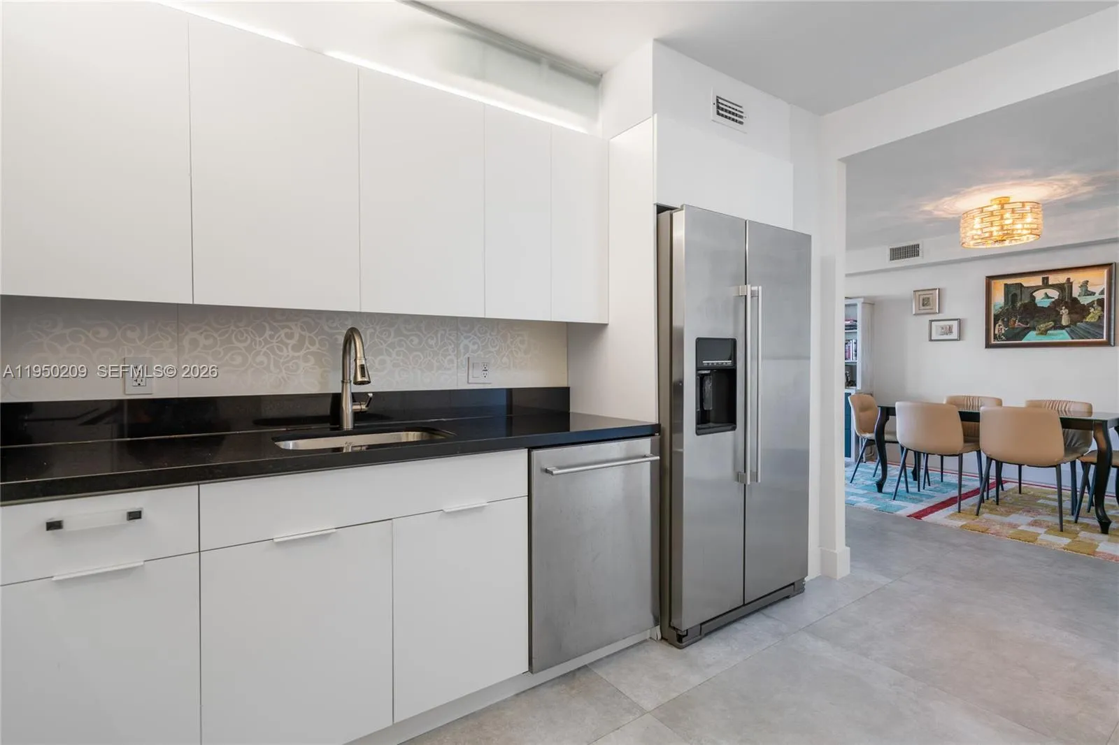 5750 Collins Ave # 15E, Miami Beach FL 33140