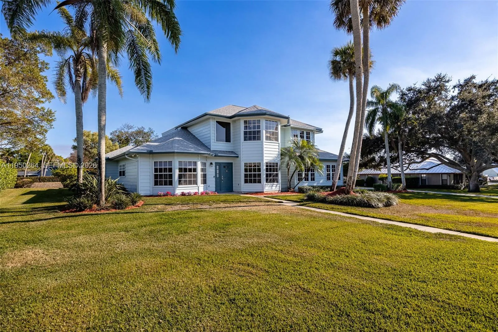 108 Ridgewood Ave, Clewiston FL 33440