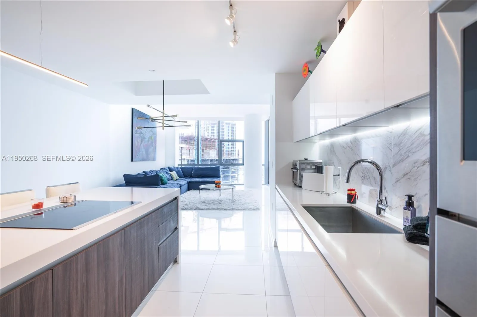 3 bedroom 4 bath for sale at 851 NE 1st Ave # 2101, Miami FL 33132