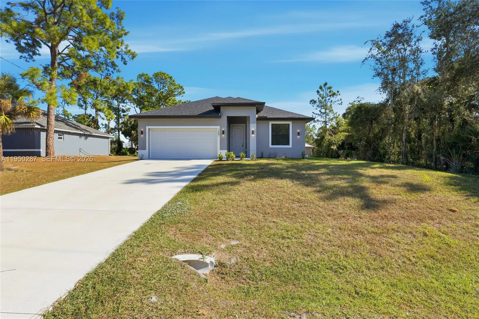 3 bedroom 2 bath Residential for sale at 1087 Rugby Ln, La Belle FL 33935