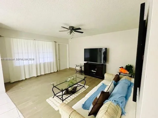 5300 Washington St # S112, Hollywood FL 33021