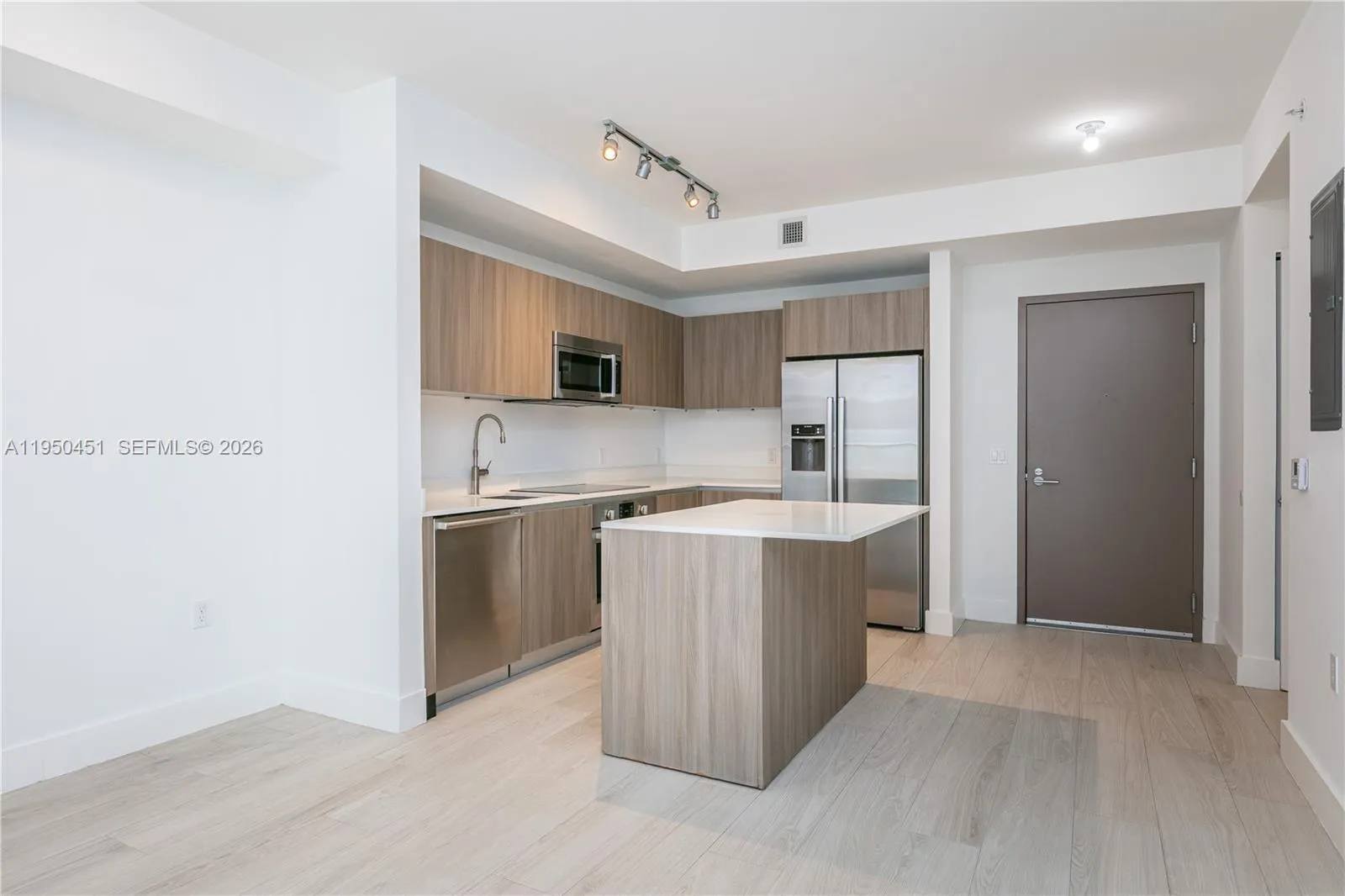 201 SW 17th Rd # 303, Miami FL 33129