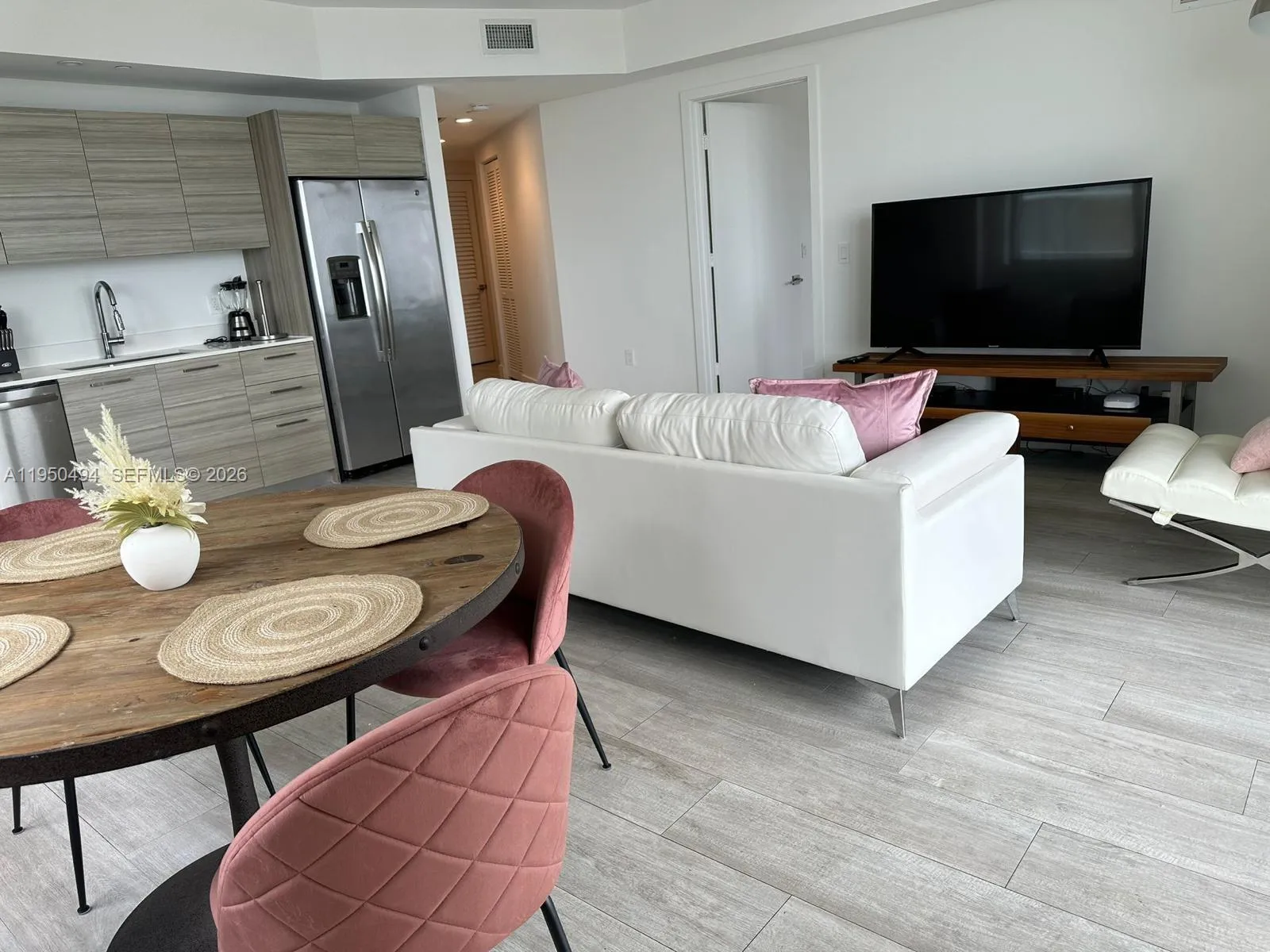 121 NE 34th St # 2309, Miami FL 33137