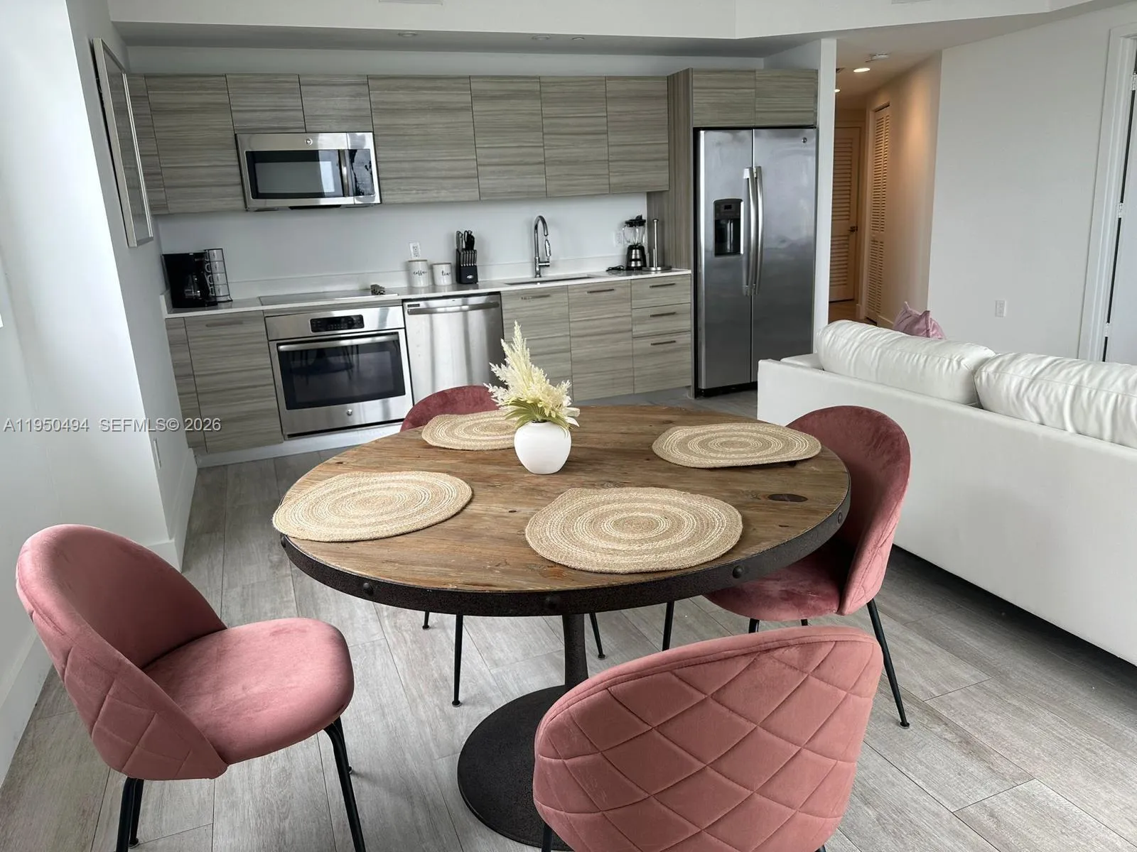 121 NE 34th St # 2309, Miami FL 33137