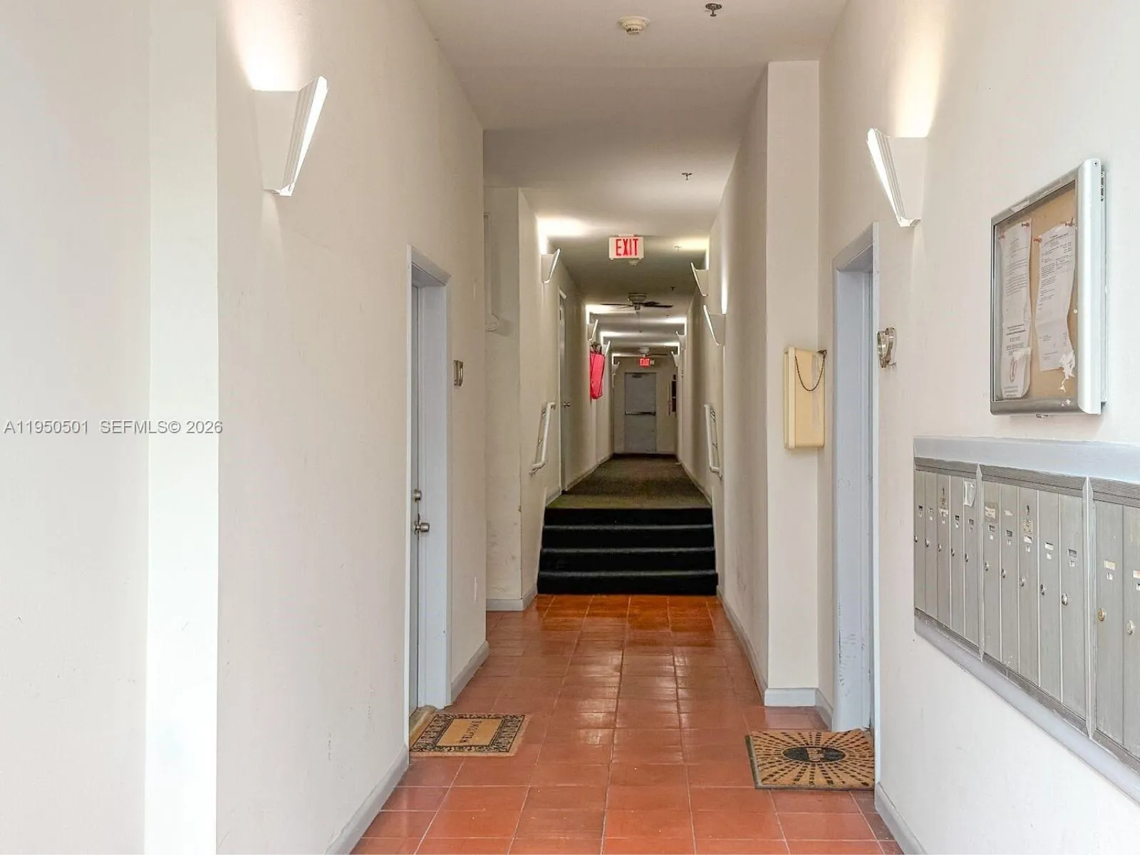 802 Euclid Ave # 301, Miami Beach FL 33139