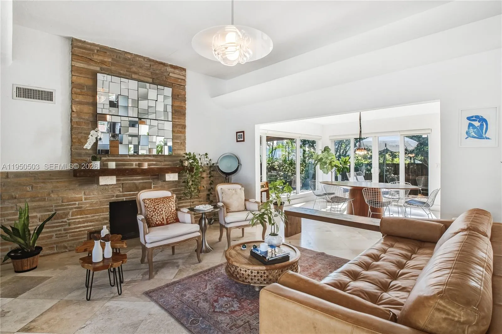 1106 NE 86th St, Miami FL 33138