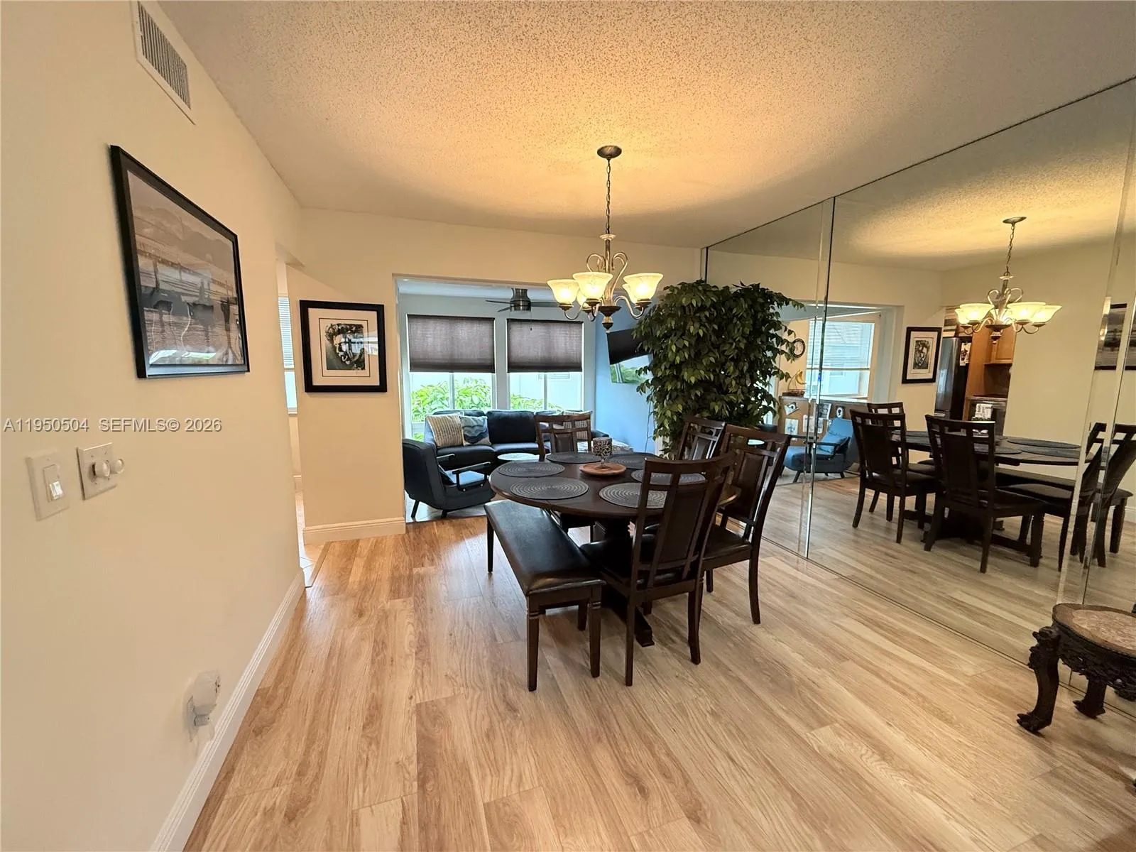 18 Colonial Club Dr # 202, Boynton Beach FL 33435