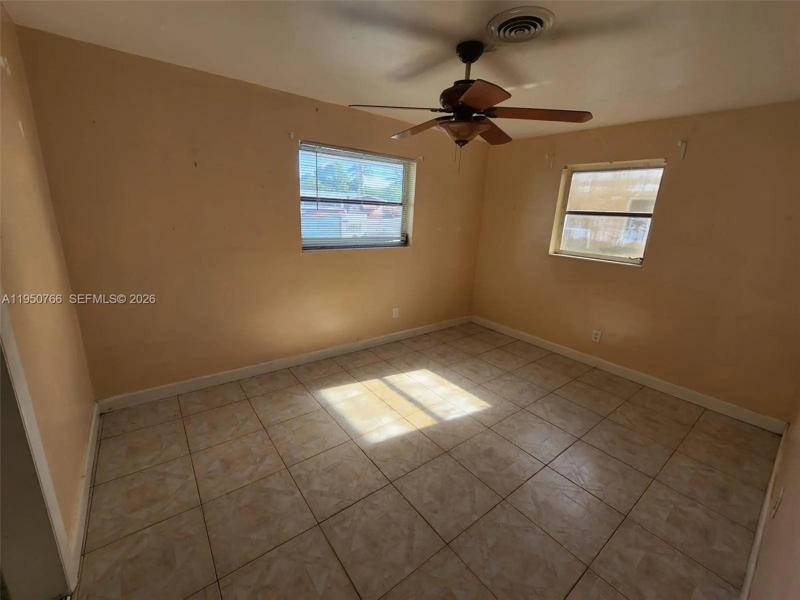 9438 SW 51st St, Cooper City FL 33328