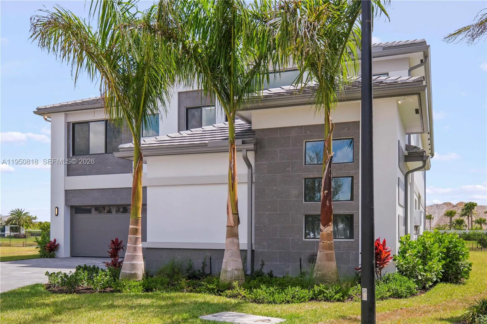 12865 Wingspan Ct, Palm Beach Gardens FL 33412