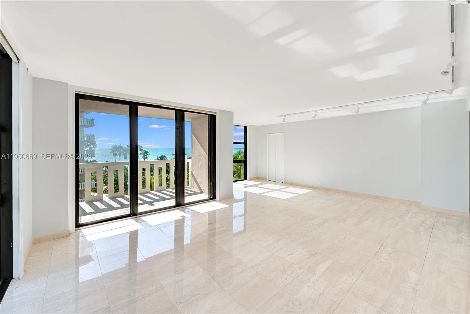 1121 Crandon Blvd # F601, Key Biscayne FL 33149