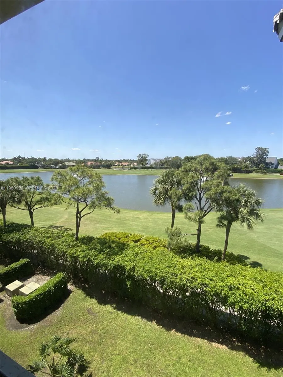 2 bedroom 2 bath for sale at 3521 Village Blvd # 405, West Palm Beach FL 33409
