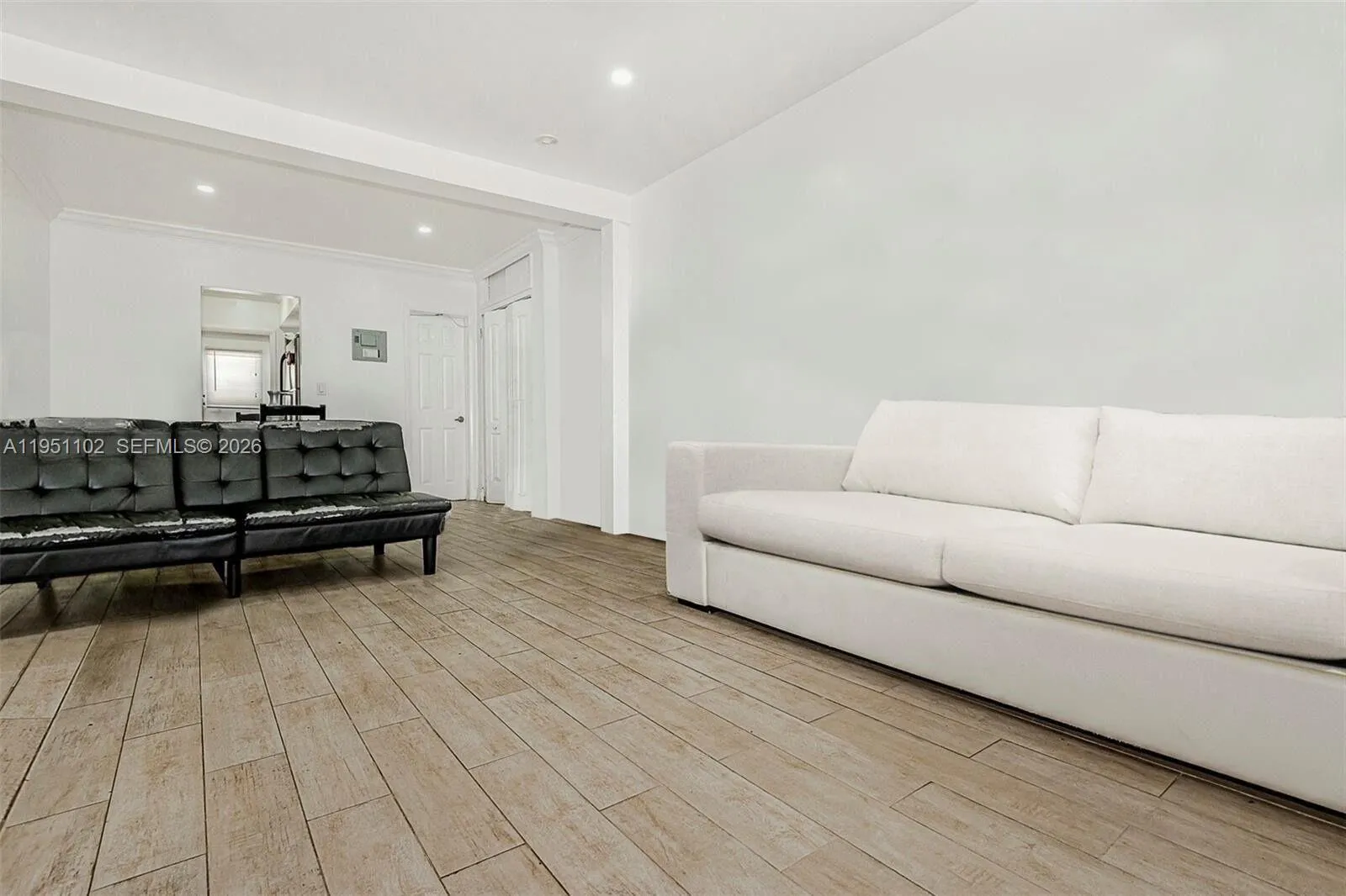 1 bath for sale at 719 Euclid Ave # 3, Miami Beach FL 33139