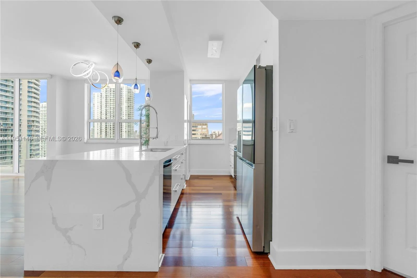 1155 Brickell Bay Dr, Miami FL 33131